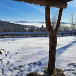 Hobbita Z Jaskinia - Osada Jaworzyny Horská chata Tokarnia (Lesser Poland)
