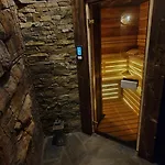 Horská chata Hobbita Z Jaskinia - Osada Jaworzyny *