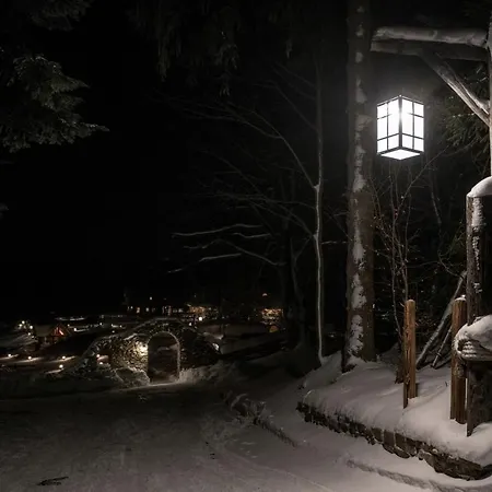 Osada Jaworzyny - Hobbita Z Jaskinia * Tokarnia (Lesser Poland)